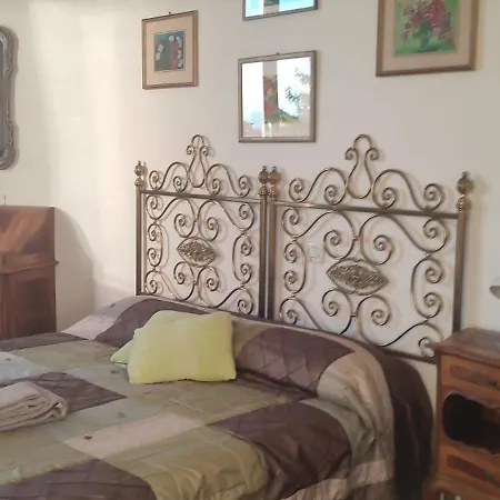 Secret Villa's Garden Quarto em Acomodações Particulares Perúgia